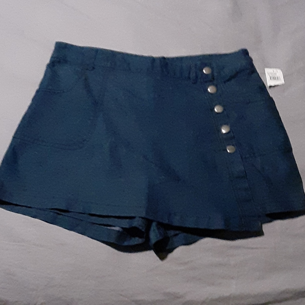 Adorable denim skort.  Smoke/pet free home.